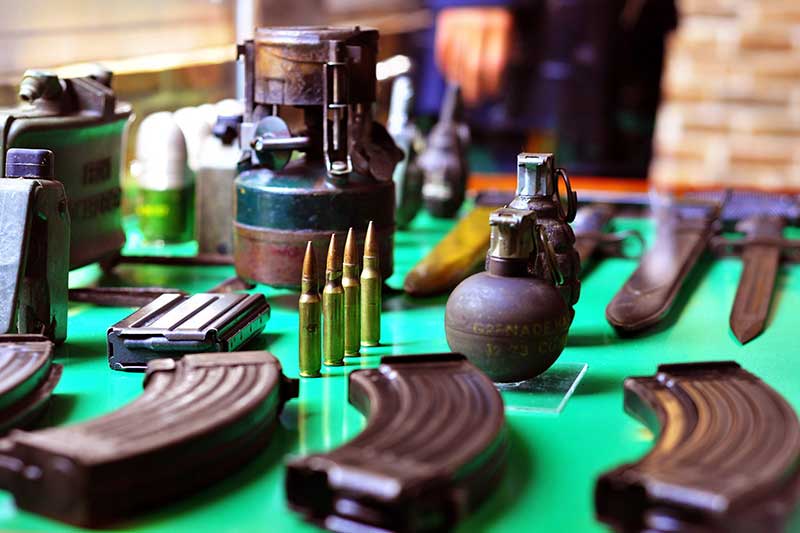 bao-tang-vu-khi-co-robert-taylor