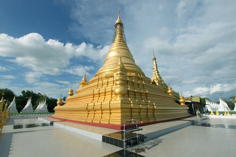 noi bat la toa bao thap chinh