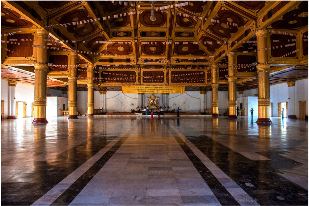 khong gian rong ben trong