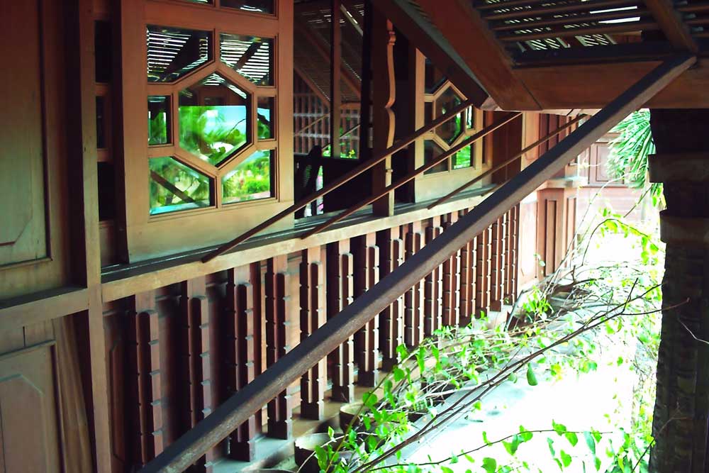 coconut-palace-manila