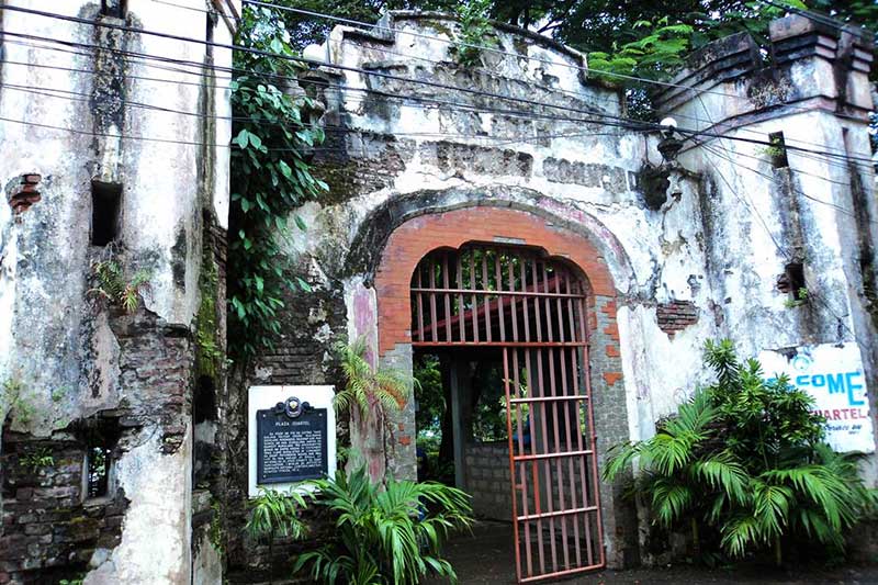 quang truong cuartel