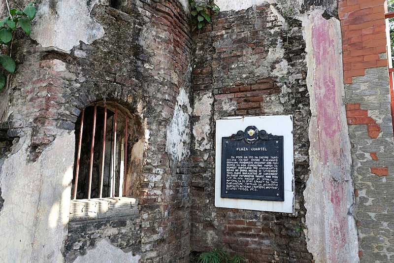 quang truong cuartel