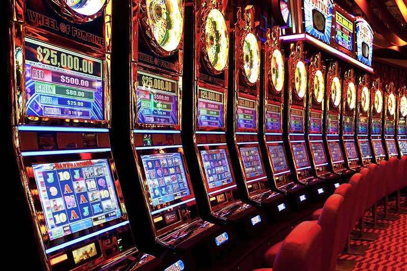 máy đánh bạc tại RWS Casino Singapore