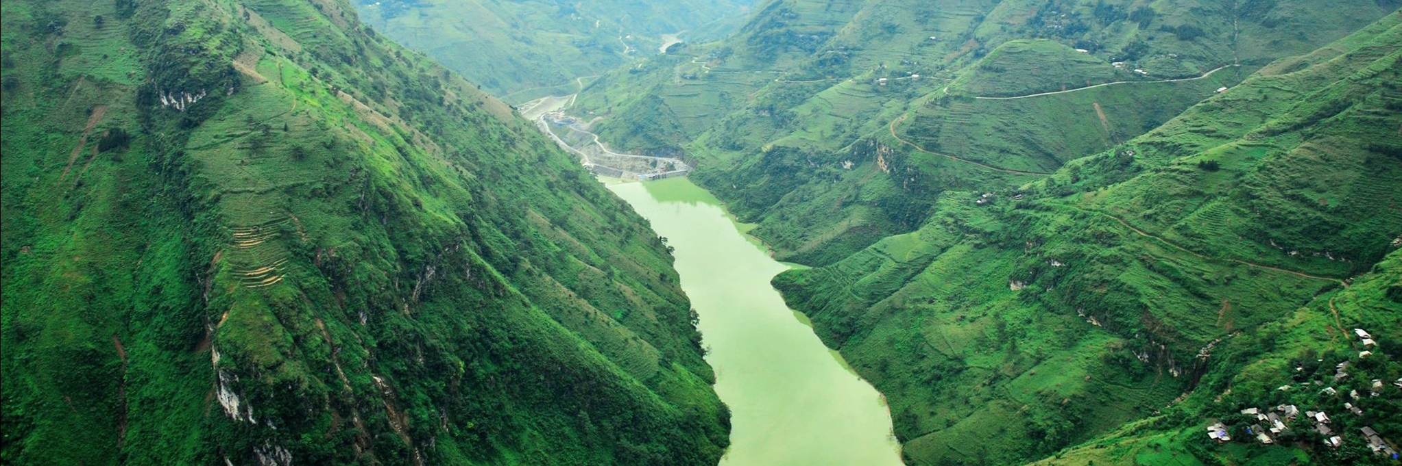 Hẻm núi Tu Sản (Tu San Abyss Alley)