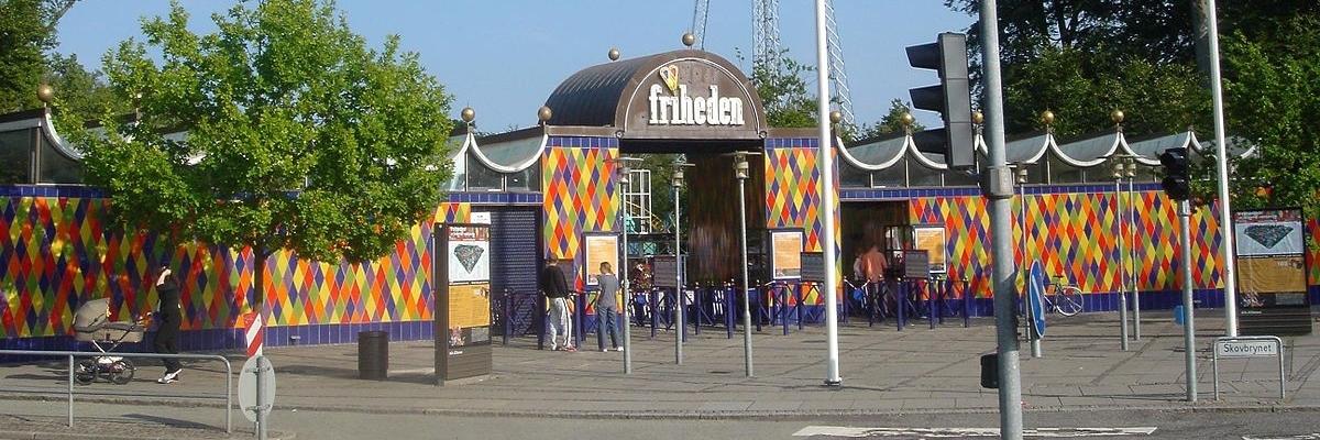 Công viên giải trí Tivoli Friheden (Tivoli Friheden)