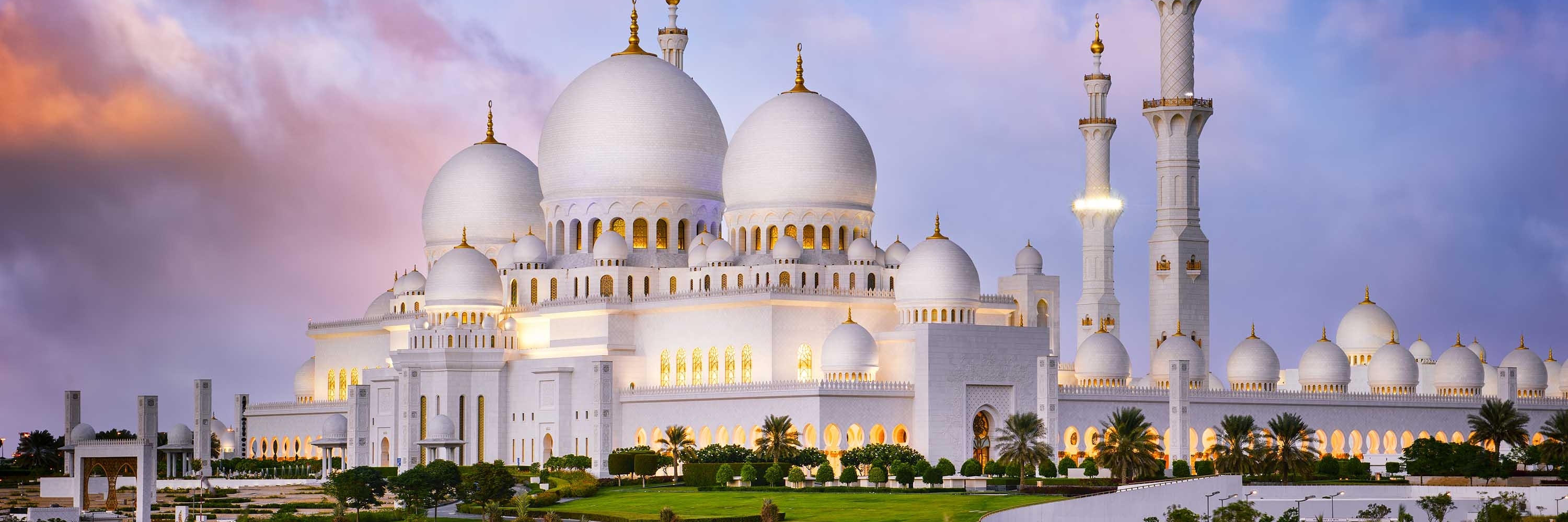 Nhà Thờ Hồi giáo  ( Sheikh Zayed Mosque )