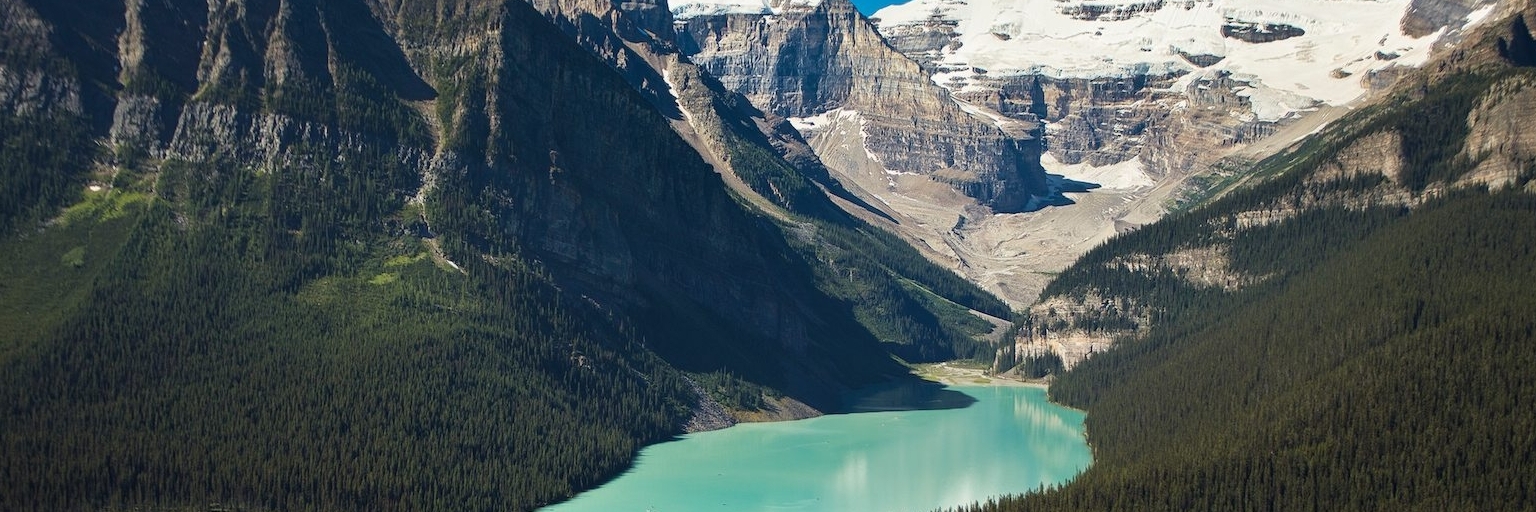 Hồ Louise (Lake Louise)