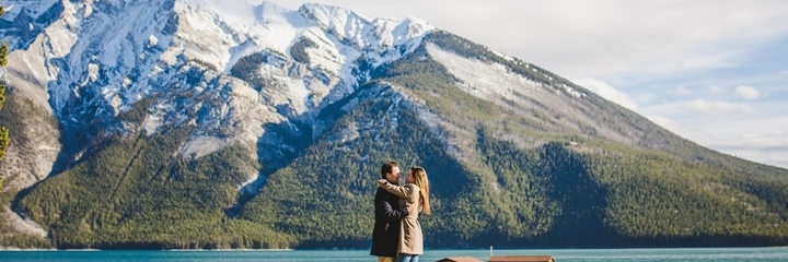 Hồ Minnewanka (Lake Minnewanka)