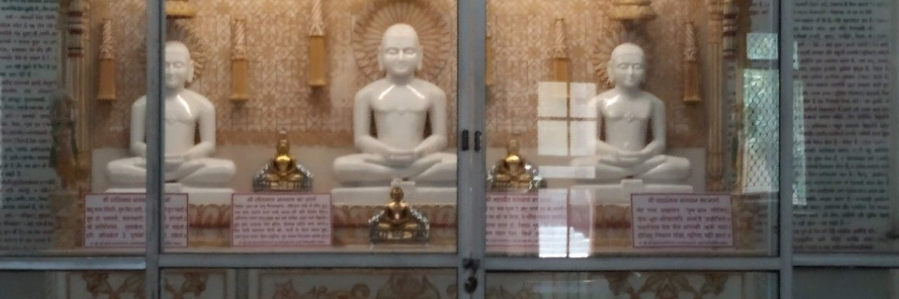 Địa điểm Teerthdham Mangalayatan (Teerthdham Mangalayatan)