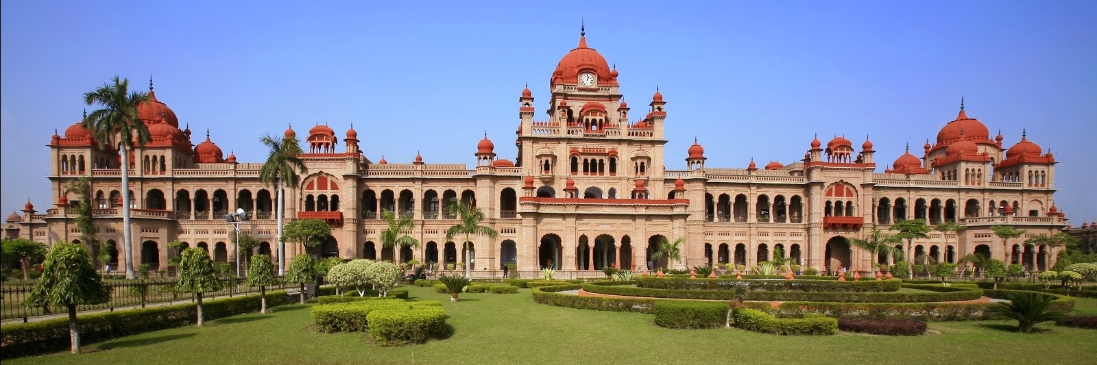 Trường Cao đẳng Khalsa (Khalsa College)