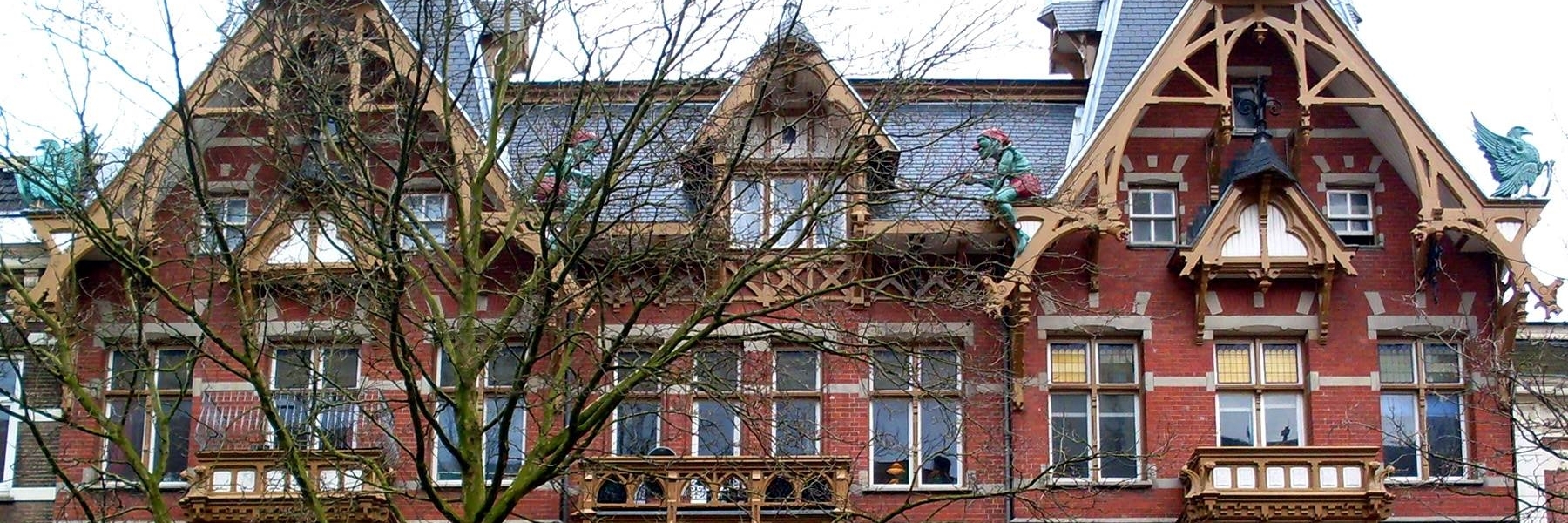 Ngôi nhà với Gnomes (Huis met de Kabouters)