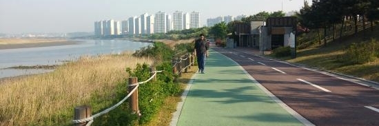 Công viên đầm lầy hồ Sihwaho (Sihwaho Lake Reed Marsh Park)