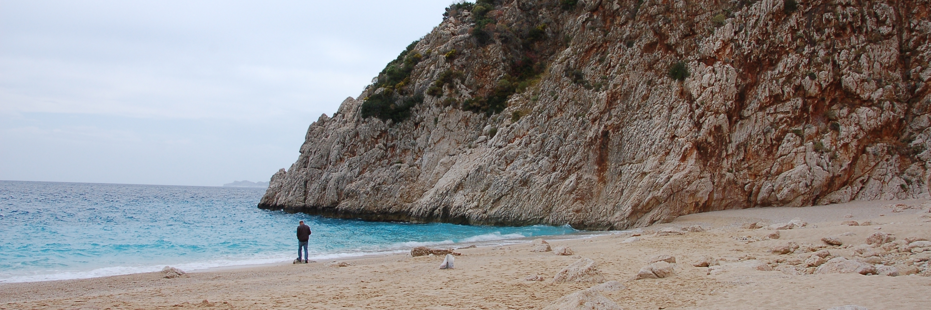 Bãi biển Kaputaş (Kaputaş Beach)