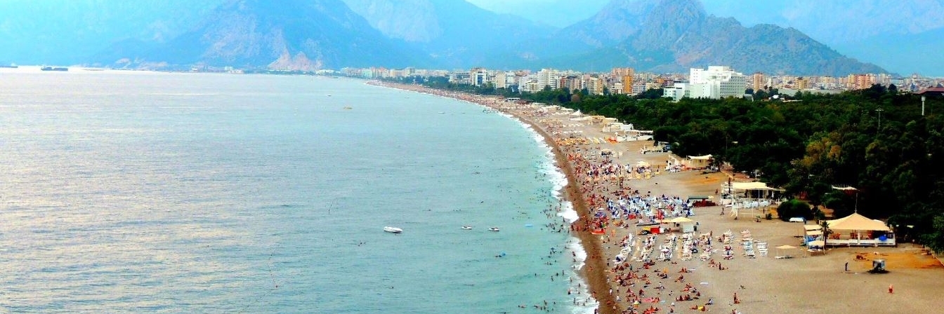 Bãi biển Konyaaltı (Konyaaltı Beach) Antalya, Thổ Nhĩ Kỳ