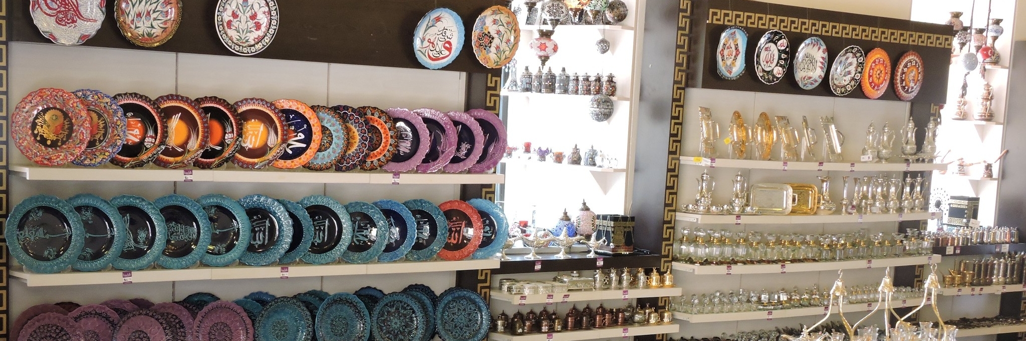 Chợ truyền thống Antalya (Antalya Bazaar)