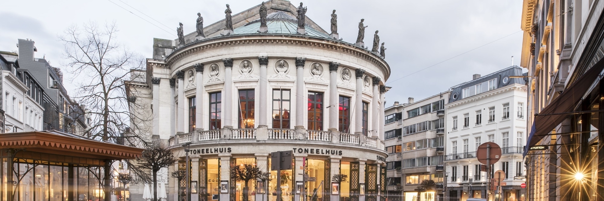 Nhà hát Bourla (Bourla Theatre)