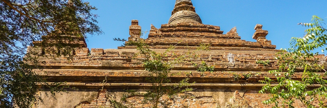 Chùa Petleik phía Đông và Tây (Ashe & Anauk Petleik Pagodas)