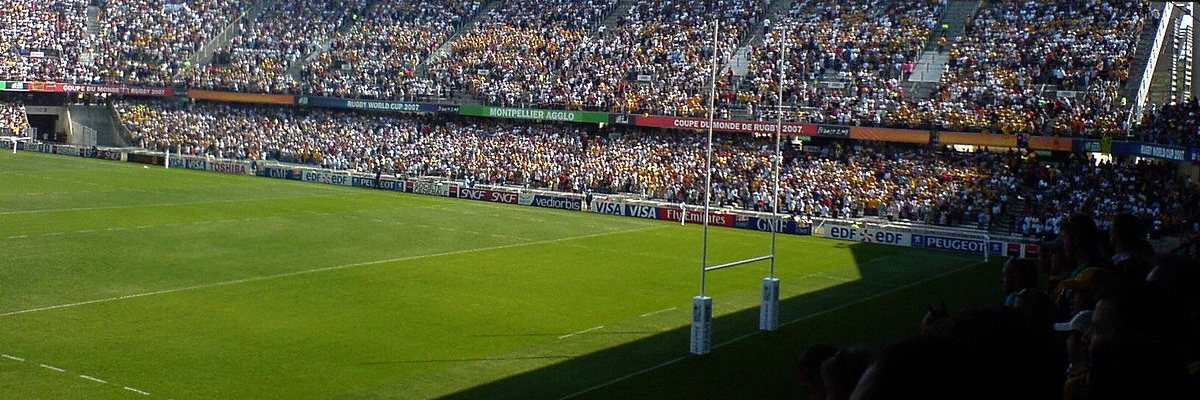 Sân vận động Al-Shaab (Al-Shaab Stadium)