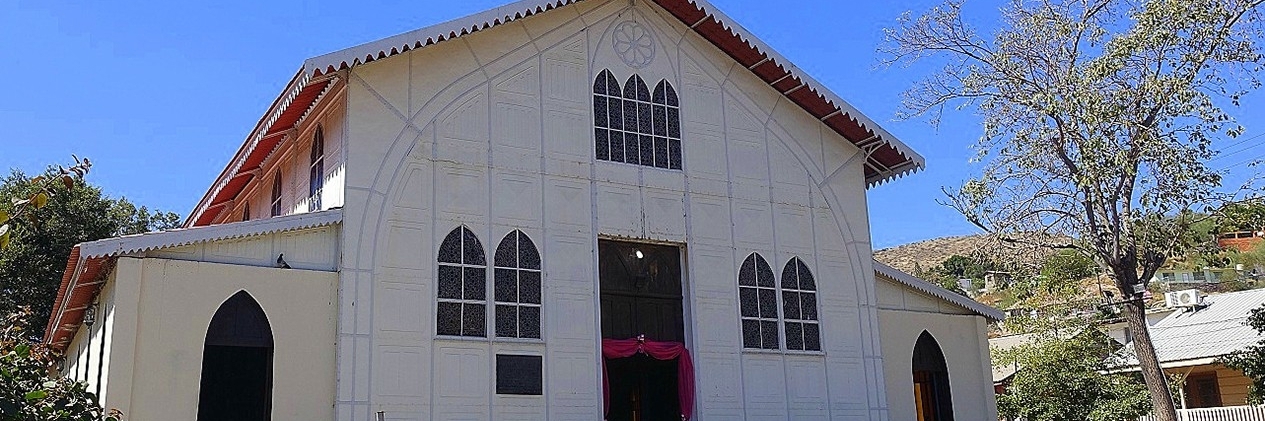 Nhà thờ Santa Bárbara (Iglesia de Santa Bárbara)