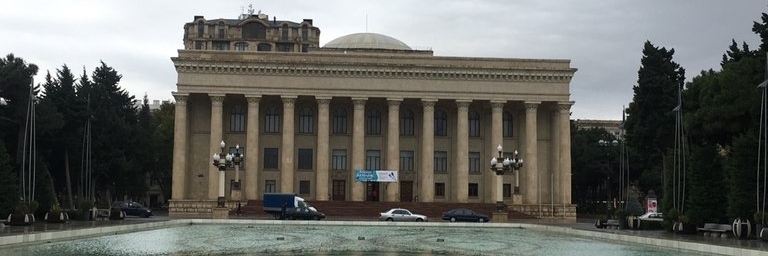 Bảo tàng Lịch sử Quốc gia (National Museum of History of Azerbaijan)