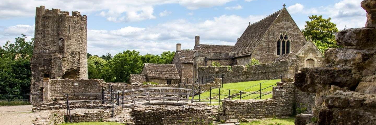 Lâu đài Farleigh Hungerford (Farleigh Hungerford Castle)