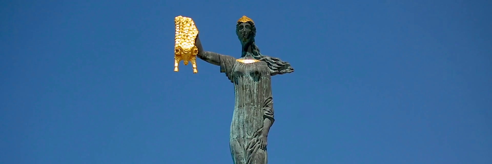 Tượng đài Medea (Medea Monument)