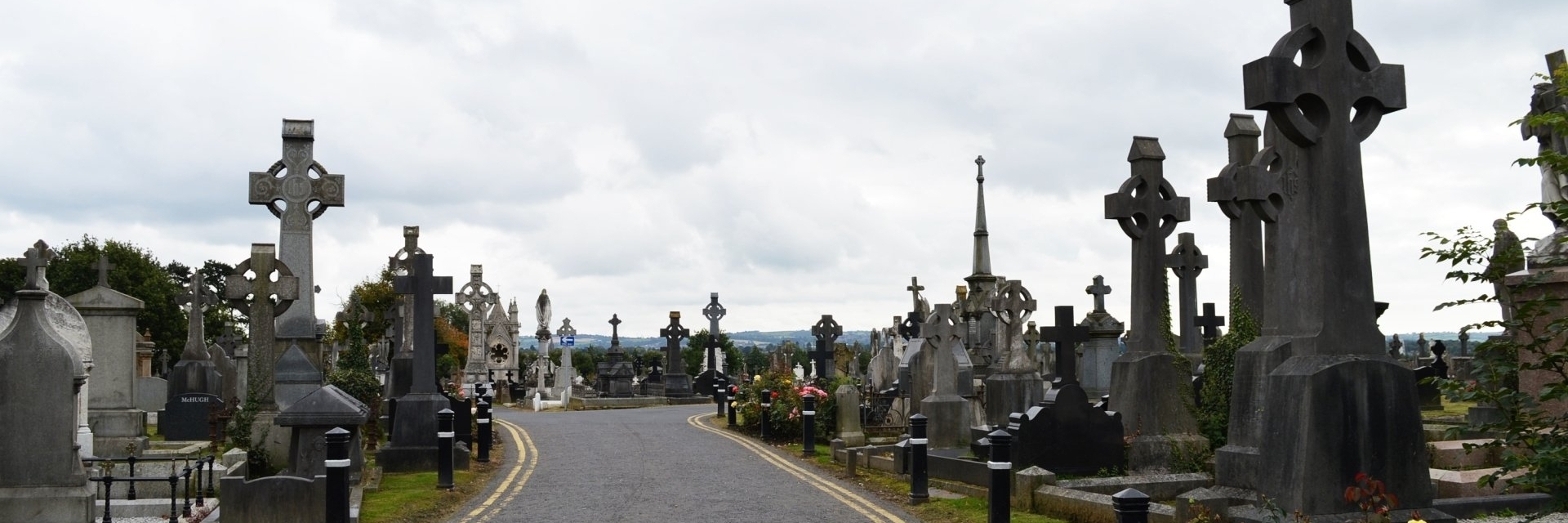 Nghĩa trang Milltown (Milltown Cemetery)