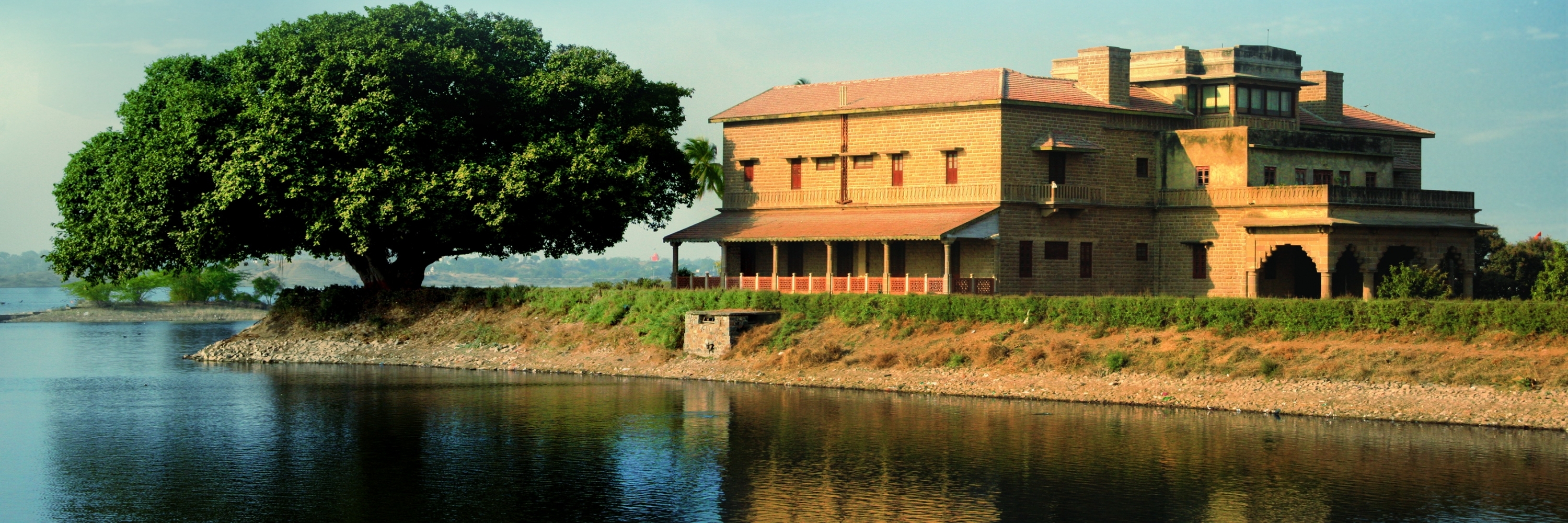 Hồ GauriShankar (GauriShankar Lake)
