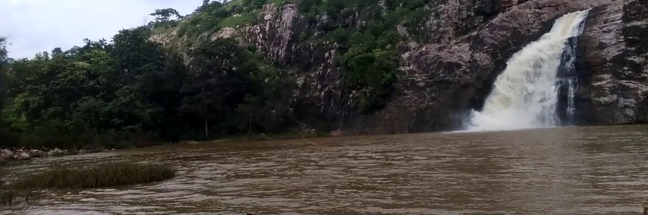 Thác Hajra (Hajra Falls)