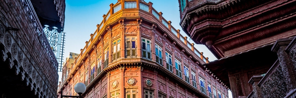 Toà nhà Rampuriya Haveli (Rampuriya Haveli)