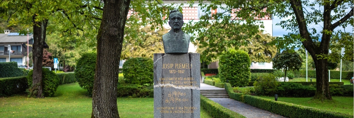 Tượng đài dành riêng cho Josip Plasherj