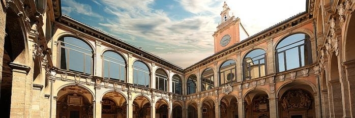 Cung Điện Archiginnasio ( Palazzo dell Archiginnasio )