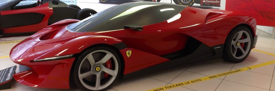 Nhà Máy Bảo Tàng Ferrari ( Ferrari Factory )