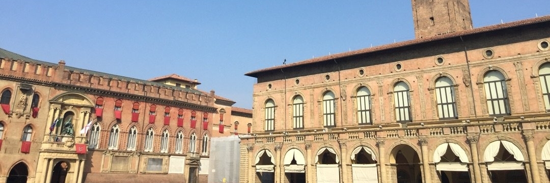 Nhà Thờ San Petronio ( Basilica di San Petronio )
