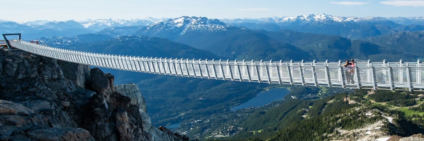 Cầu trên không Cloudraker (Cloudraker Skybridge)