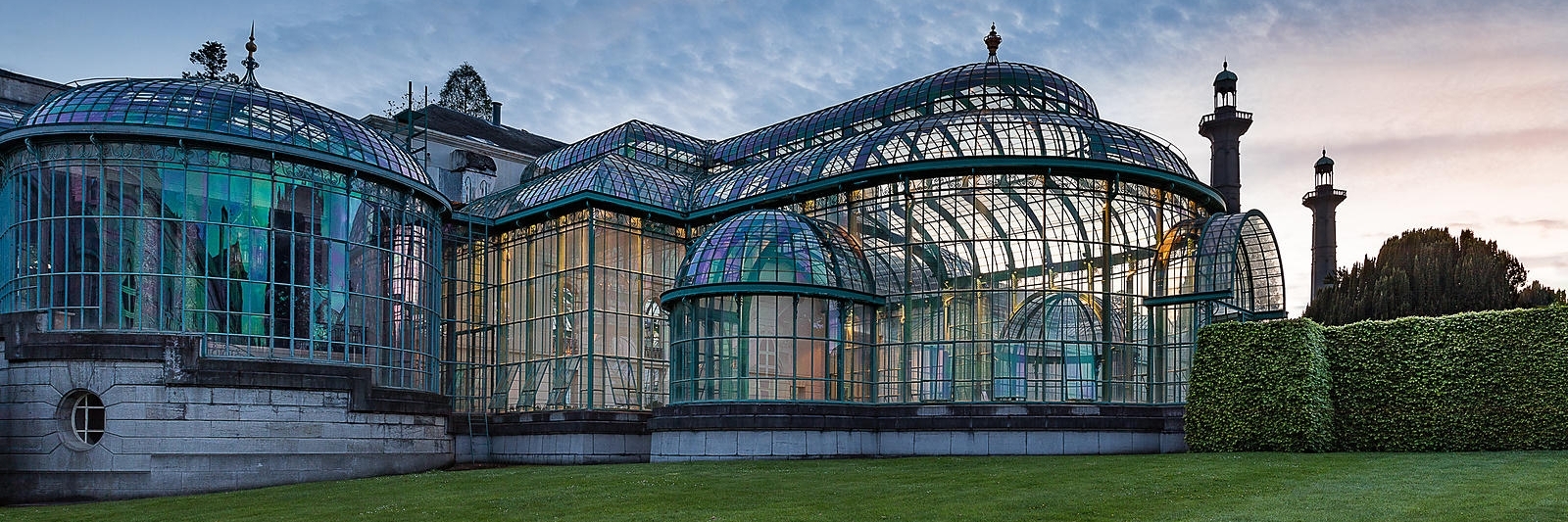 Nhà kính Hoàng gia (Royal Greenhouses)
