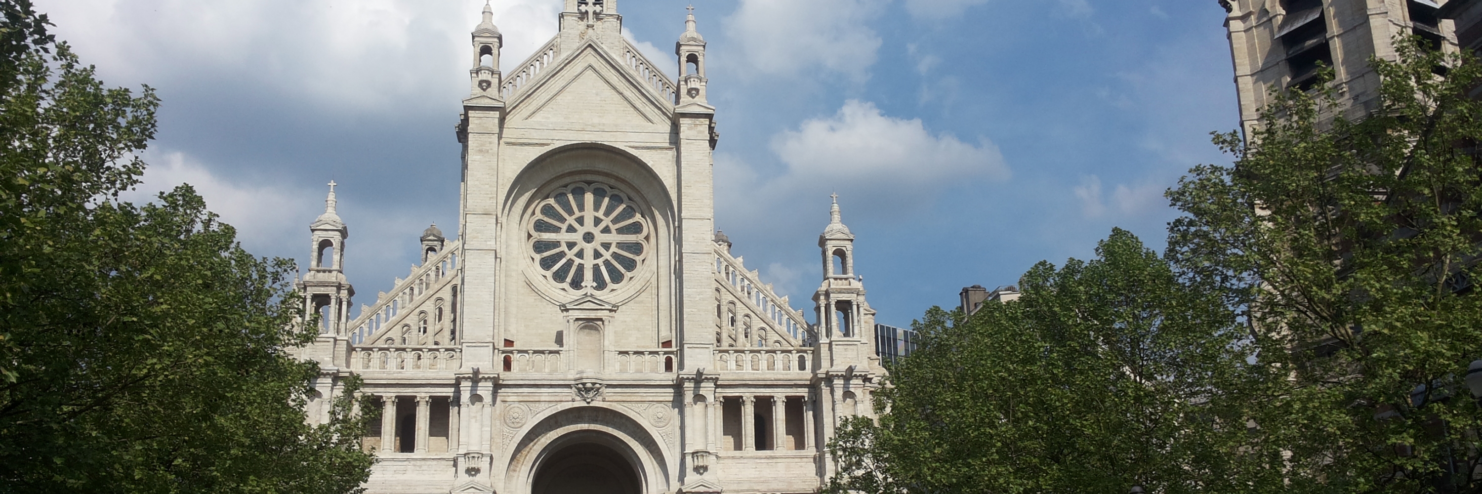Nhà thờ Thánh Catherine (Église Ste-Catherine)
