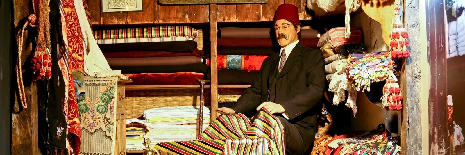 Bảo tàng Trang phục và Phụ kiện Dân gian Ottoman (Uluumay Osmanlı Halk Kıyafetleri ve Takıları Müzesi)