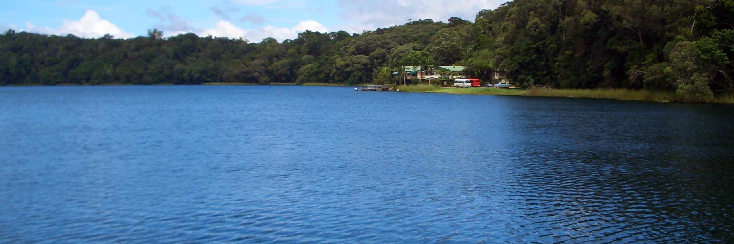 Hồ Barrine (Lake Barrine)