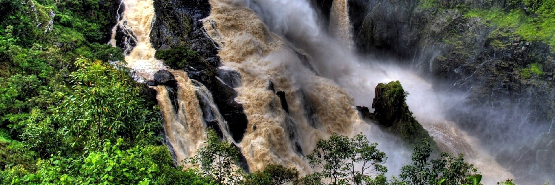 Thác Nước Barrons ( Barron Falls )