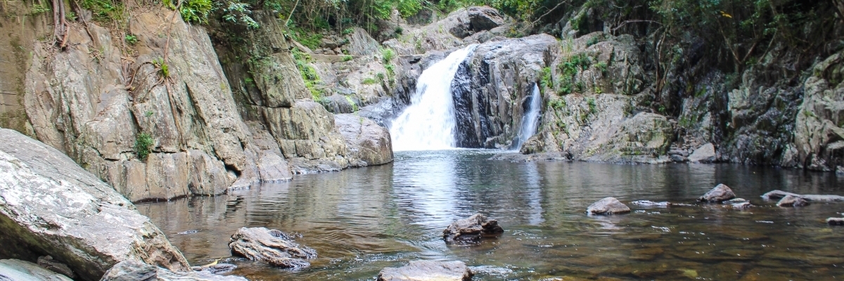 Thác nước Crystal (Crystal Cascades)