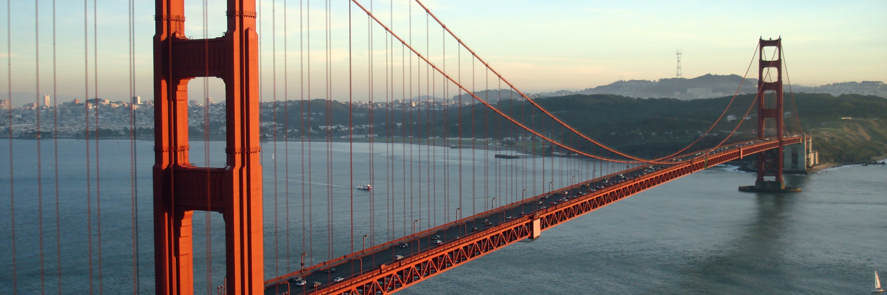 Cầu Cổng vàng (Golden Gate Bridge)