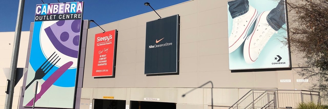 Trung tâm đại lý Canberra (Canberra Outlet Centre)
