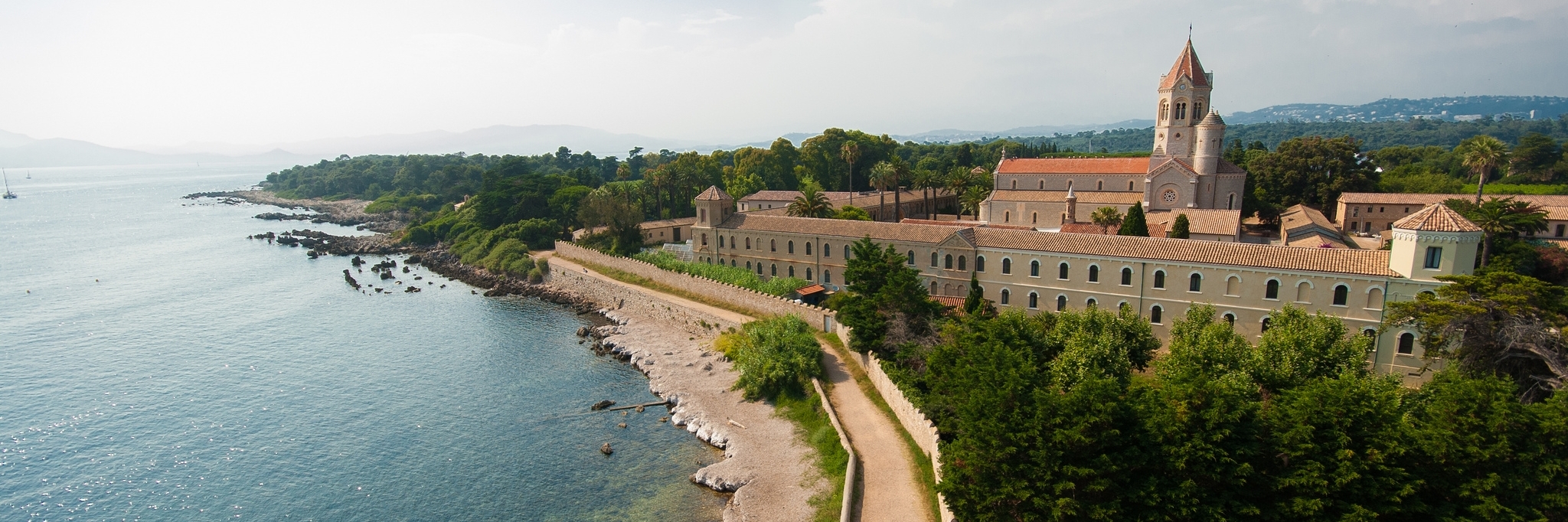 Đảo Saint-Honorat (Saint-Honorat Island)