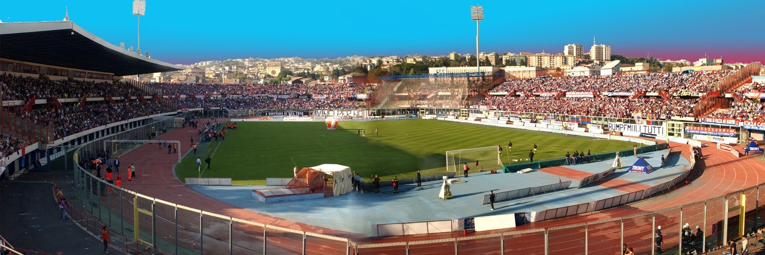 Sân vận động Angelo Massimino (Stadio Angelo Massimino)