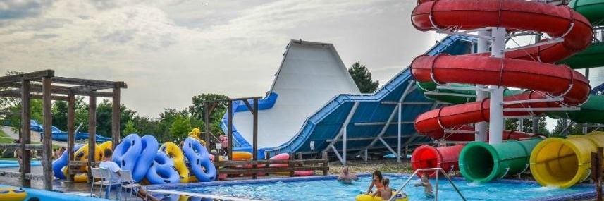Công viên nước Cegled (Cegled Aqua Centrum)