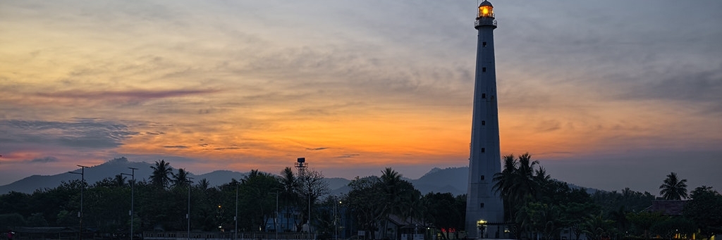 Ngọn Hải Đăng Cikoneng (CIKONENG LIGHTHOUSE)