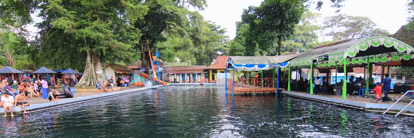 Bãi Tắm Cibulan (Pemandian Cibulan (Cibulan Bathing Place))