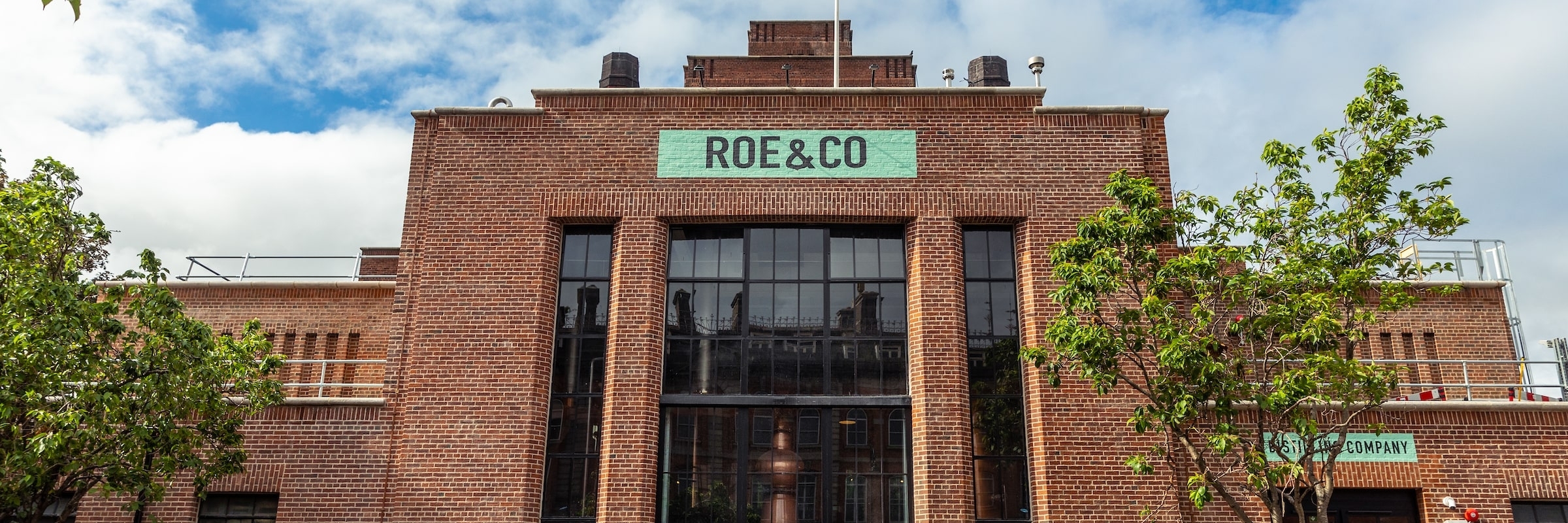 Nhà máy chưng cất Roe & Co (Roe & Co Distillery)