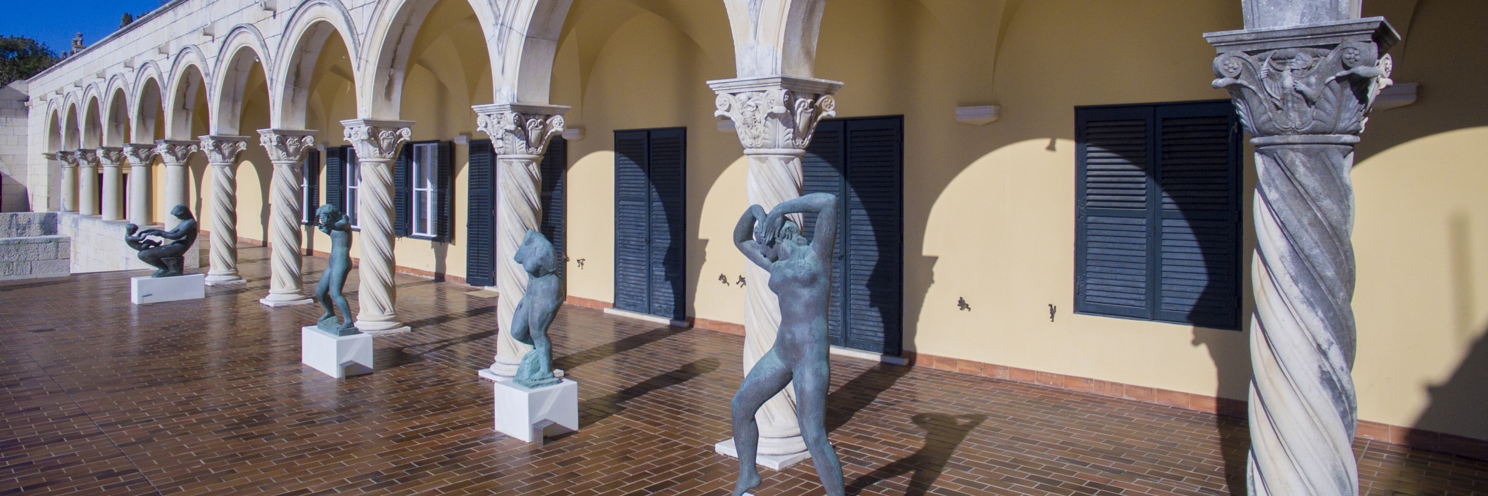 Bảo tàng nghệ thuật hiện đại Dubrovnik (MOMAD) (Museum of Modern Art Dubrovnik (MOMAD))